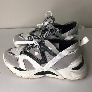 Boutique Dad Sneakers